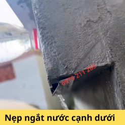 Alternative view of nẹp nhôm ngắt nước dưới, 40 thanh nẹp ngắt nước mưa ban công